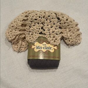 Ida-Clair Crochet Trim Socks